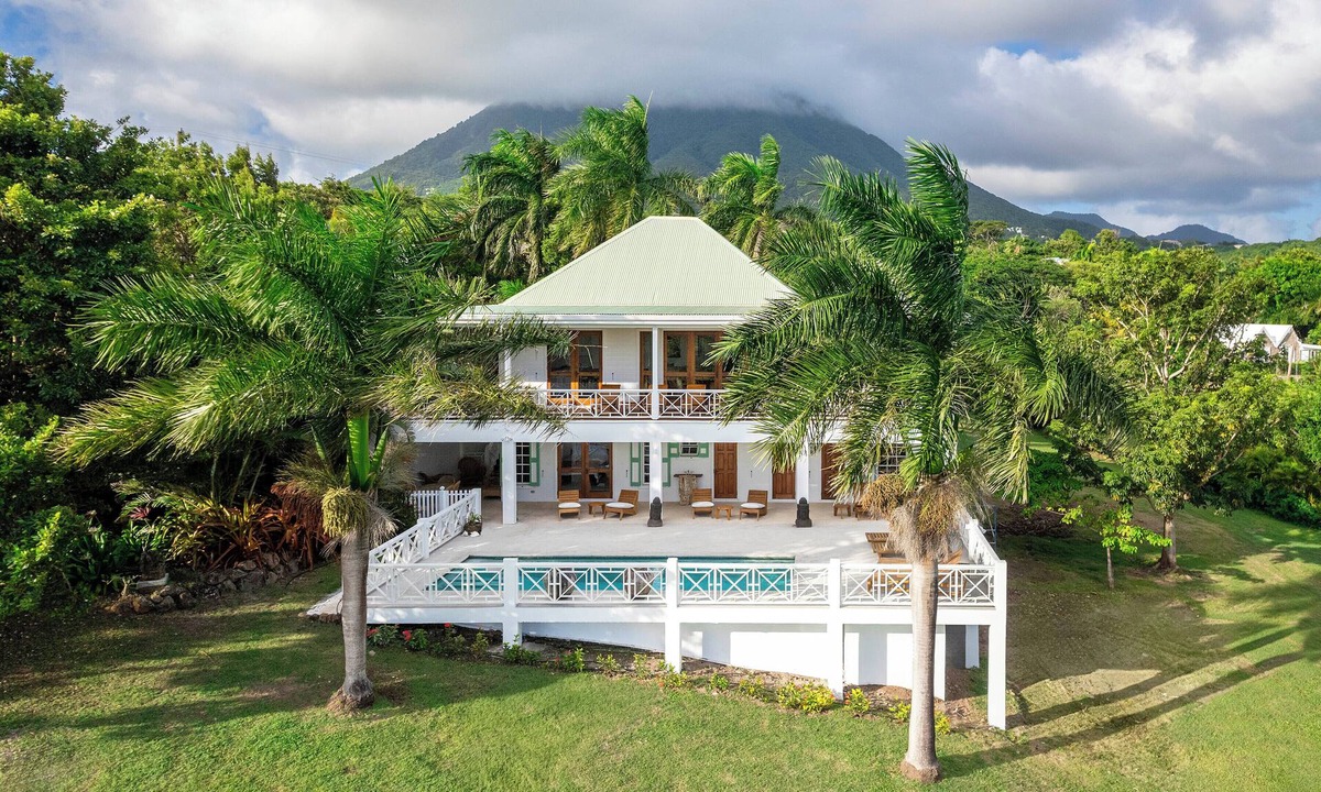 Pond Hill Villa | Saddle Hill View