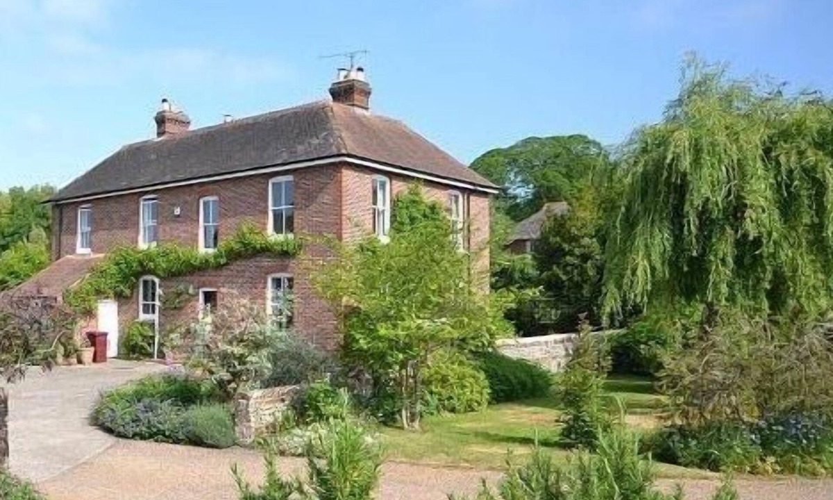 Funtington House | Saddlers