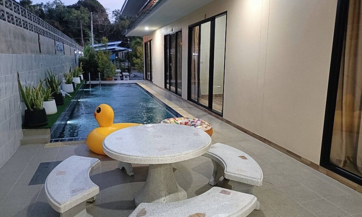 Chakphong Villa | Saendee Pool Villa