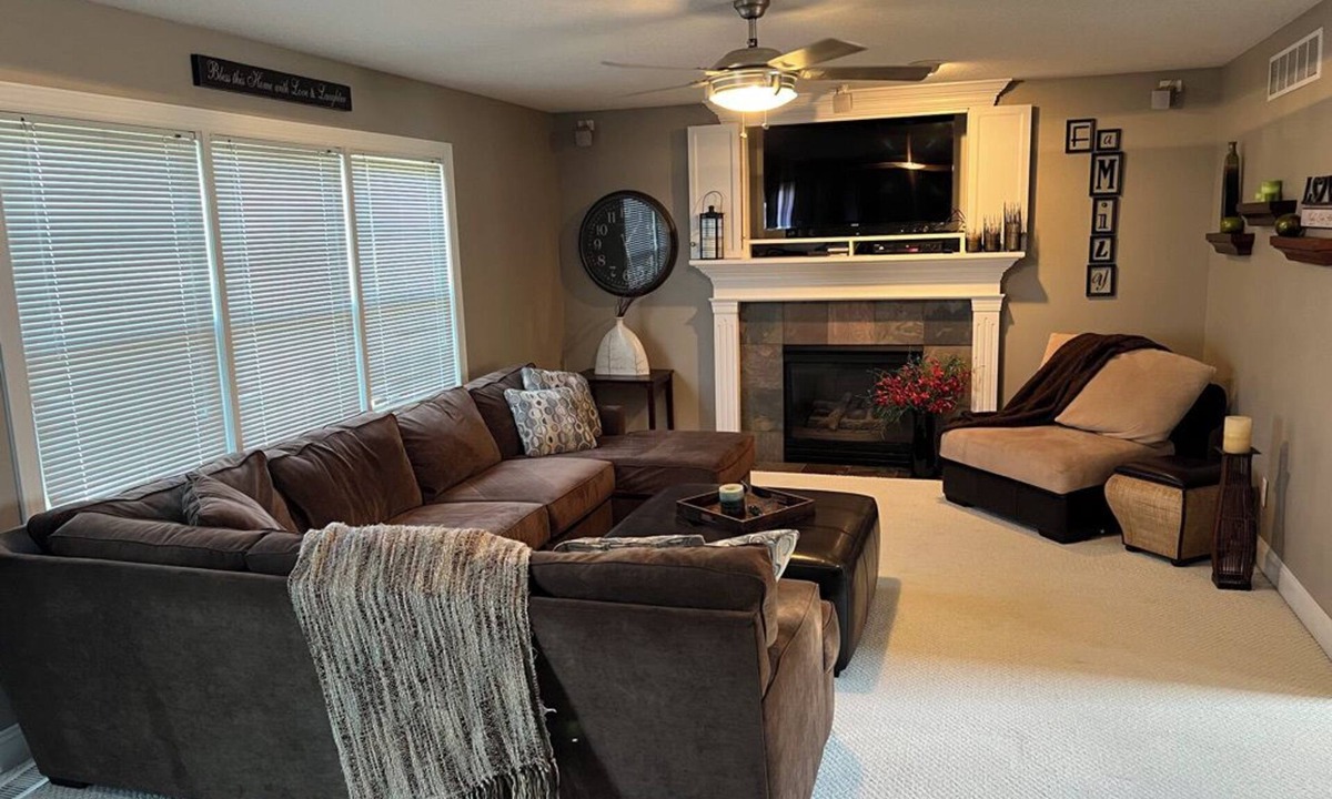 Davenport House | Safe & Spacious 3BR/3BA family and pet friendly home near TBK sports complex