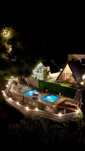 Naggar Villa | SaffronStays Interstellar