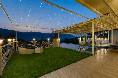 Wadgaon Villa | SaffronStays October House