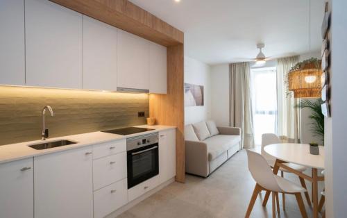 Arroyo de la Miel Apartment | Sahara Apt Central Benalmadena