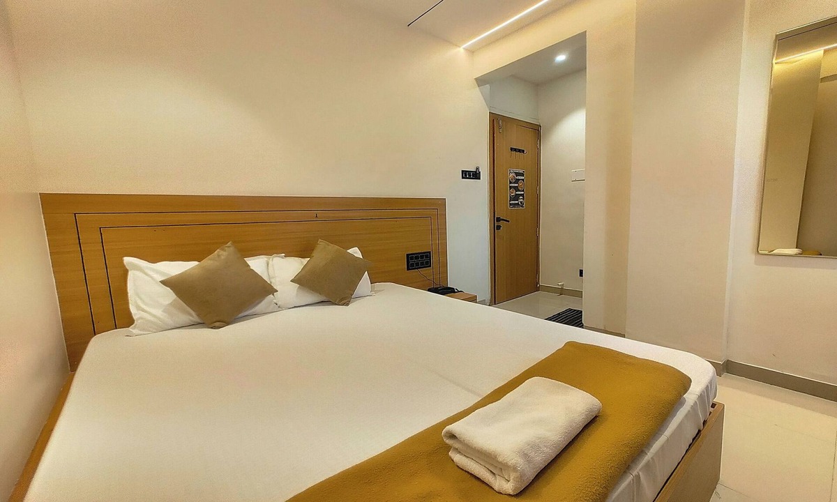 Pune Hotel | Sai Pavilion Lodging