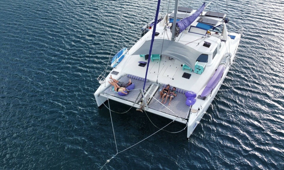 Estate Kings Quarter Boat Rental | Sail into Serenity-All inclusive Captain & Chef