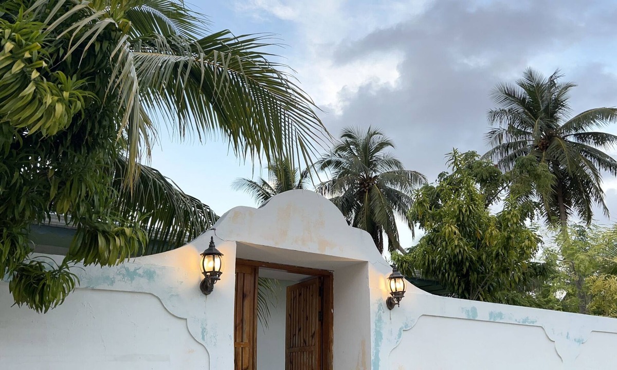 Himandhoo House | Saima Guesthouse