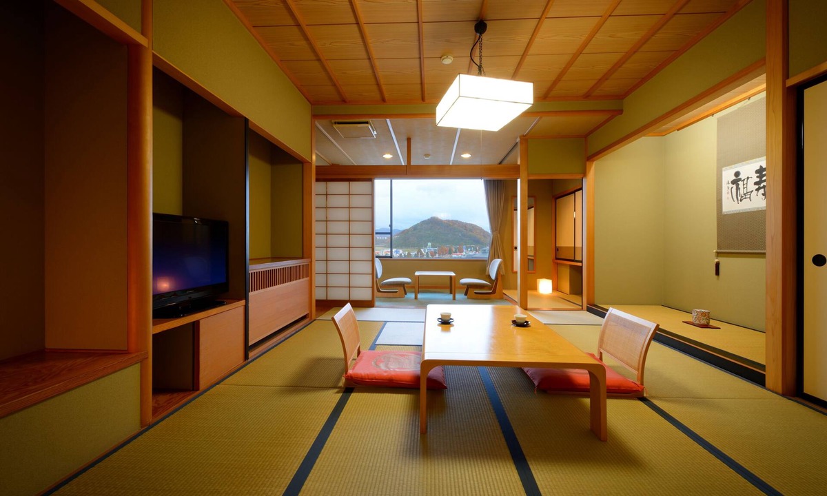 Tendo House | Sakaeya Hotel