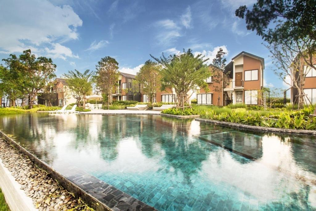 Sai Noi Hotel | Saksiam Valley