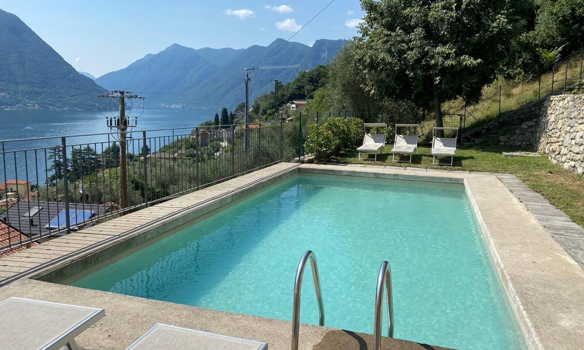Ossuccio Apartment | Sala Comacina Residence apartment no 2 with pool and spa by Italian Apartments.