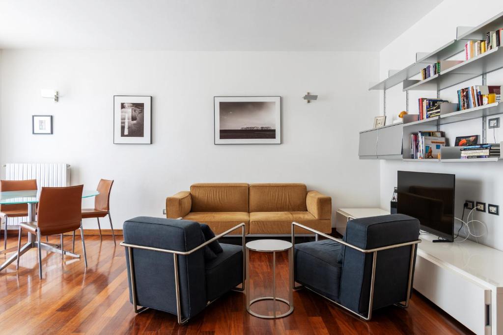 Ticinese Apartment | Salasco 40 - Trilocale in Porta Romana con garage