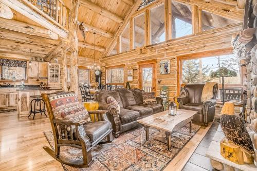Thompsonville House | Salmon Run