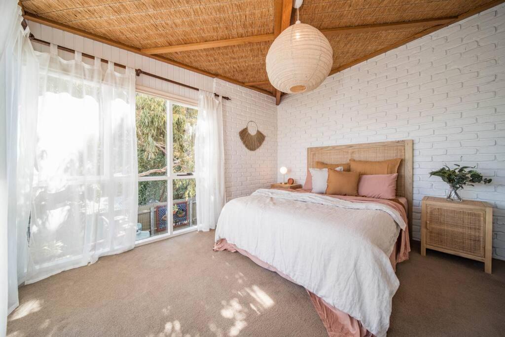 Aldinga Beach House | Salt Bush Beach House~the ultimate Fleurieu escape
