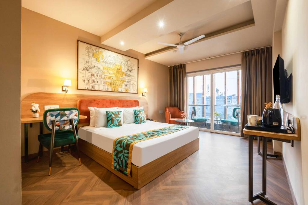 Sector 39 Hotel | Saltstayz Select- Medicity Near Medanta Hospital