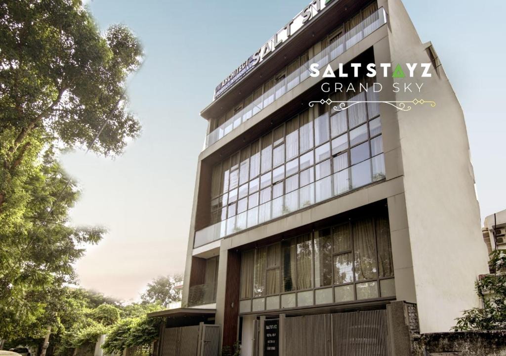 Jharsa Village Hotel | Saltstayz Select - Unitech Cyber Park & Sector 39