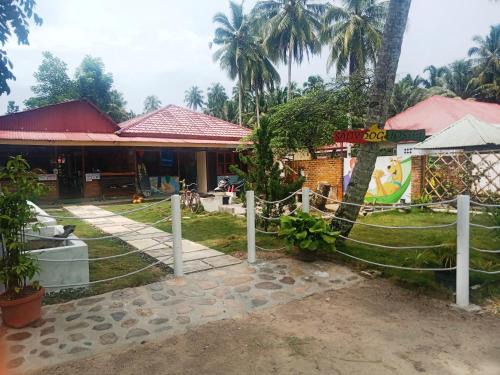 Bawomataluo Hostel | Salty Dog Hostel