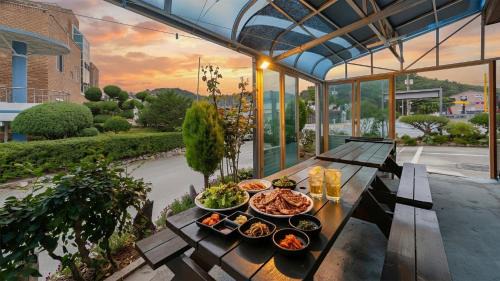 Samcheok House | Samcheok Sol Beach Pension