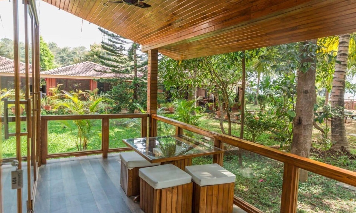 Rajapur Hotel | SAMINDER BEACH HOUSE