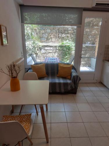 Vathi Apartment | Samos Cozy Apartment