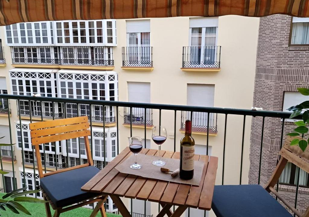 Granada City Center Apartment | San Antón con Parking Gratis en el Centro de Granada