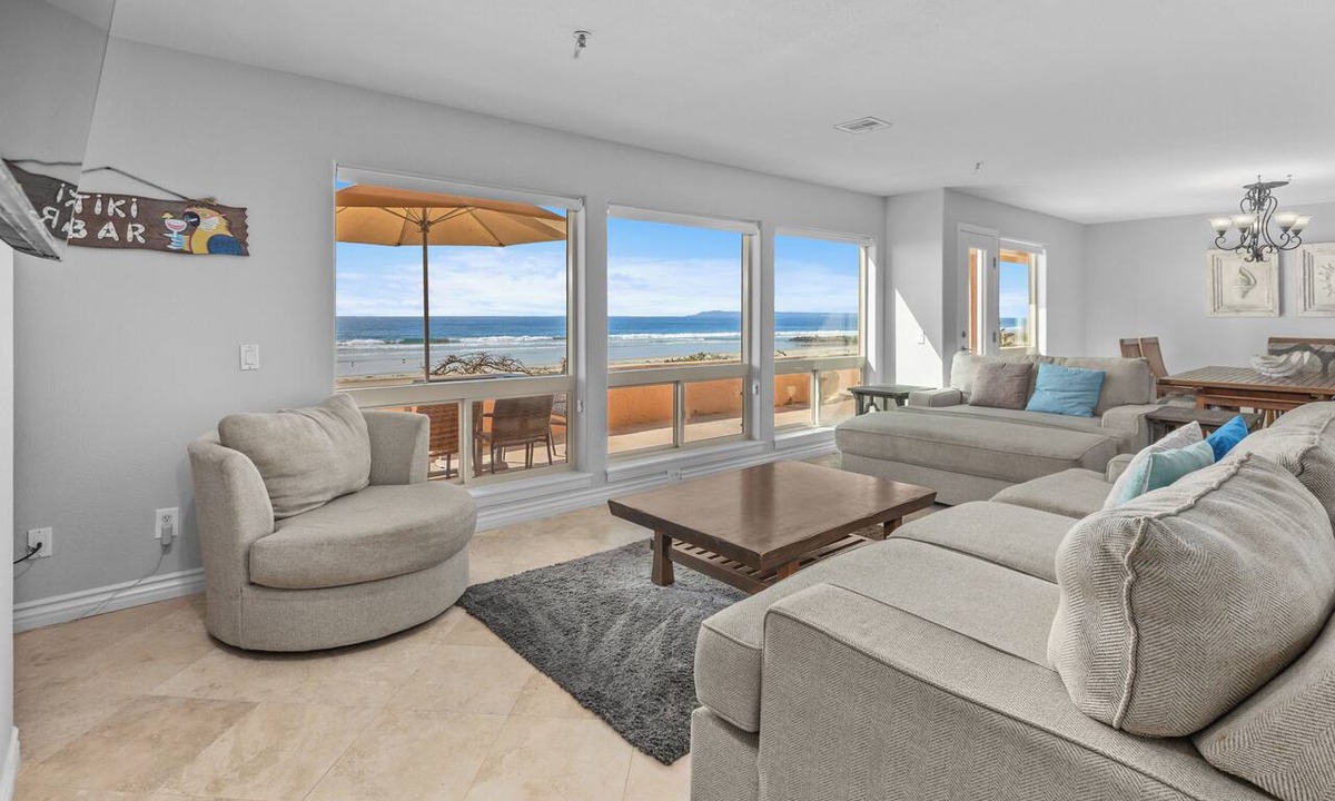 Imperial Beach Apartment | San Diego County Oceanfront 3 bedroom-heated pool/jacuzzi. Complex on the sand