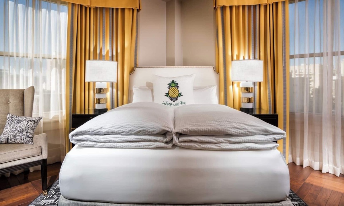 Theater District Hotel | San Francisco Getaway: Relaxing Room Close to Museum of Modern Art
