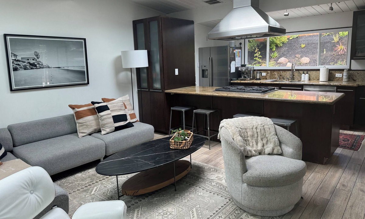 Lucas Valley-Marinwood House | San Rafael Eichler 4 Bedroom Home