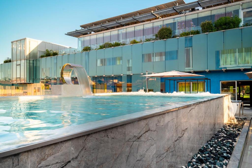 Pisa Hotel | San Ranieri Hotel - Meetings & Pool