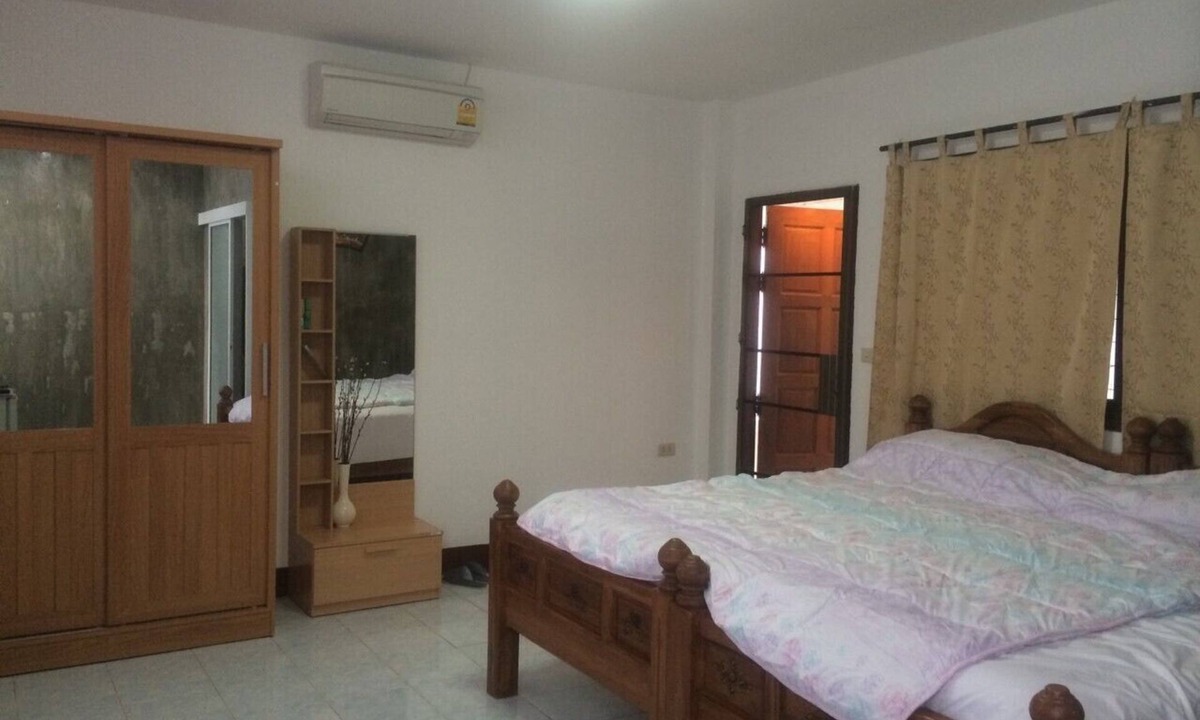 Mae Hia Bed & Breakfast | Sanctuary cooler enclave ensuite ^ patio room A homestay sensorycation