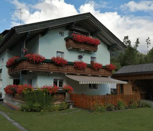Stanzach Apartment | Sand 4
