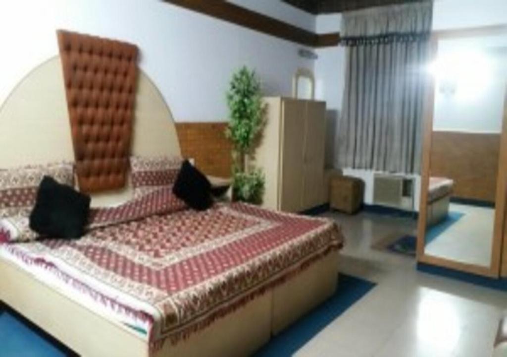 Faisalabad Hotel | Sandalbar Hotel Faisalabad
