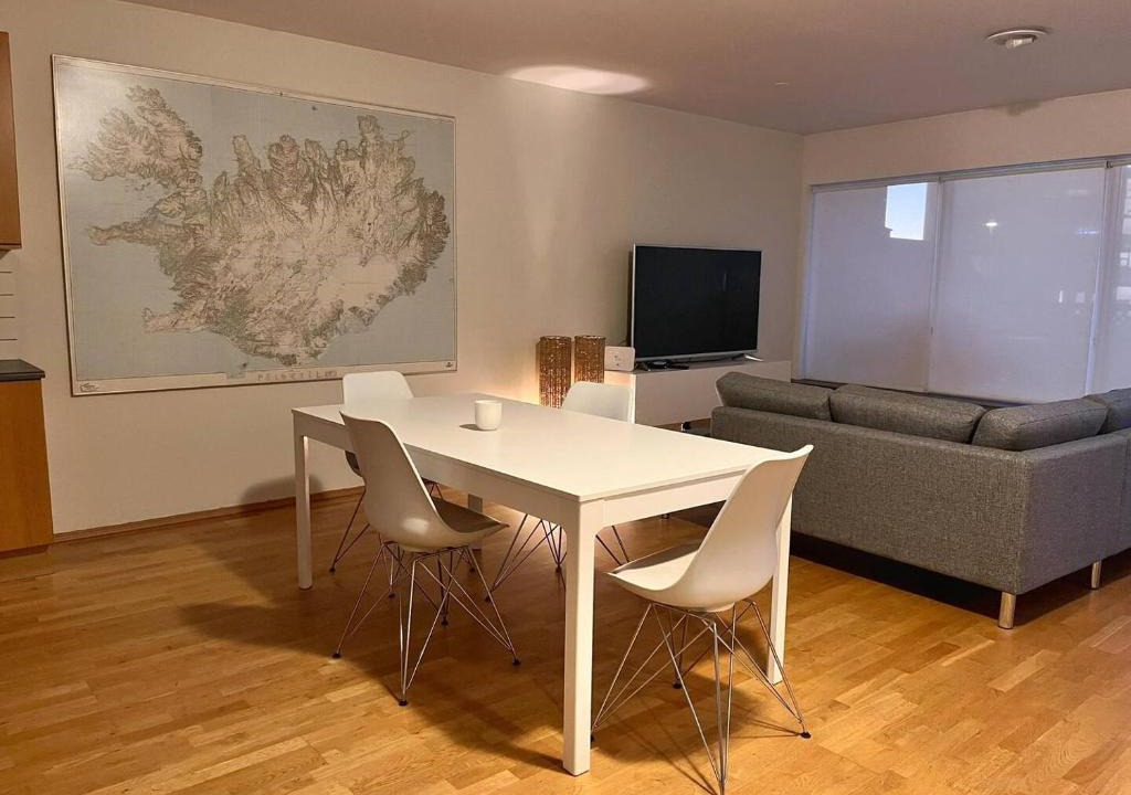 Arbær Apartment | Sandavad