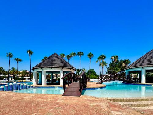 Almancil Apartment | Sandnblue - Encosta Do Lago Resort Club - Quinta do lago near Beach & lake BEST LOCATION free parking free WiFi