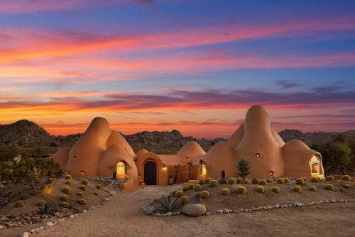 Panorama Heights House | Sandora Domes - Architectural Retreat Near National Park