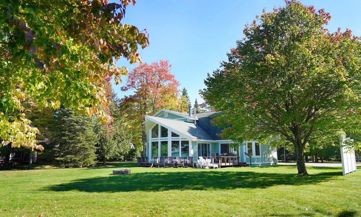 Lewiston House | Sandpiper Too