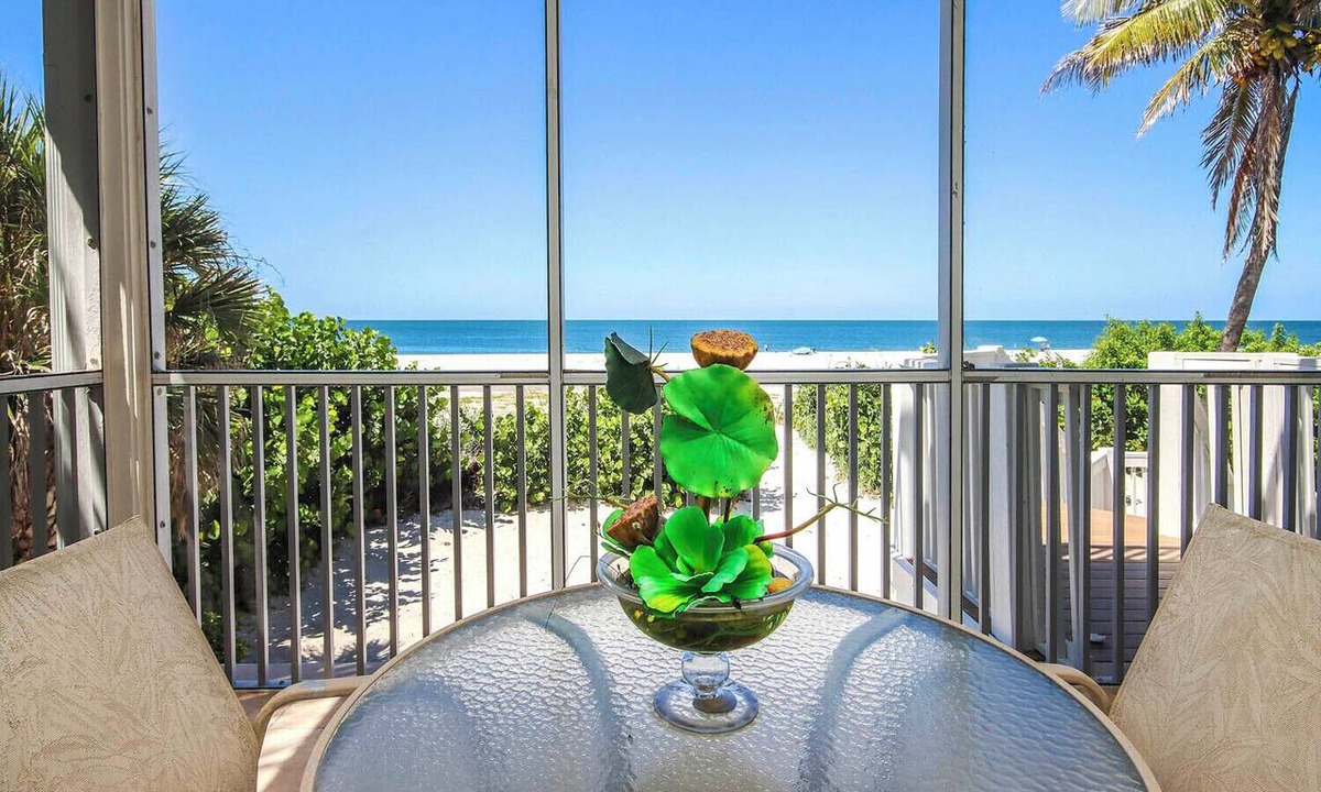 Gulf Shores Condo | Sandrift 1071 Captiva`s Premier Gulf-Front Escape: 3BR/3.5BA Retreat with