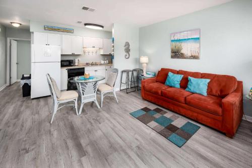 Fort Walton Beach House | Sandy Pointe 205 Pet Friendly Condo