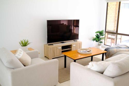 Mollymook House | Sandy Shore Villa
