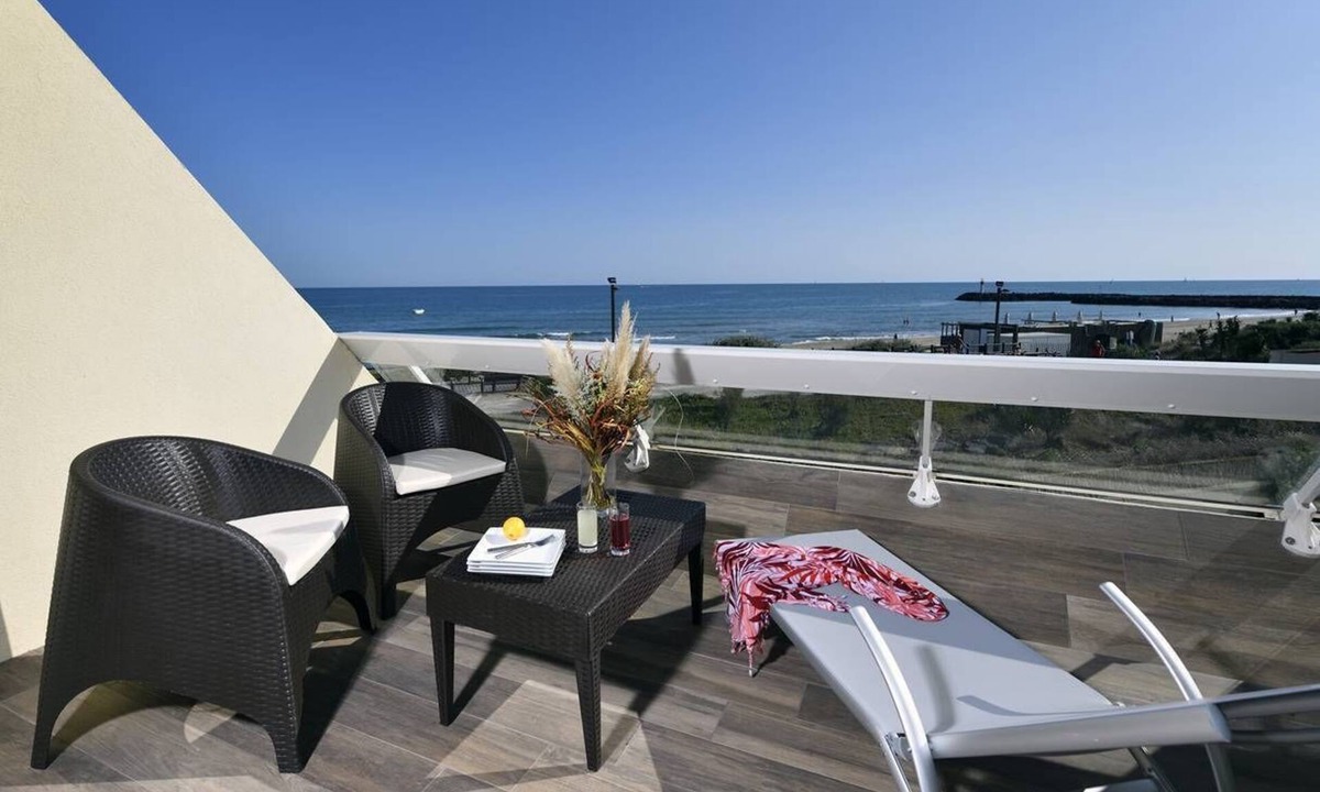 Naturist Village Apartment | Sandy - Studio Héliopolis C 42 - Luxe - 4 people