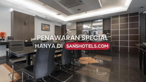 Panakkukang Hotel | Sans Hotel Lynt Makassar