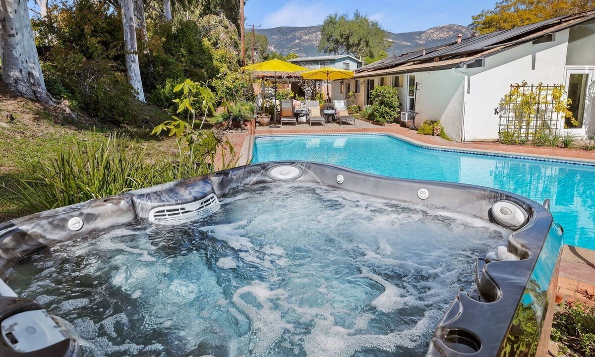 Hitchcock House | Santa Barbara -mid century with pool and hot tub
