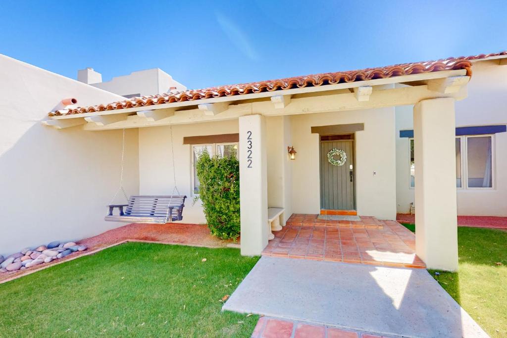 Mesa House | Santa Fe Stunner