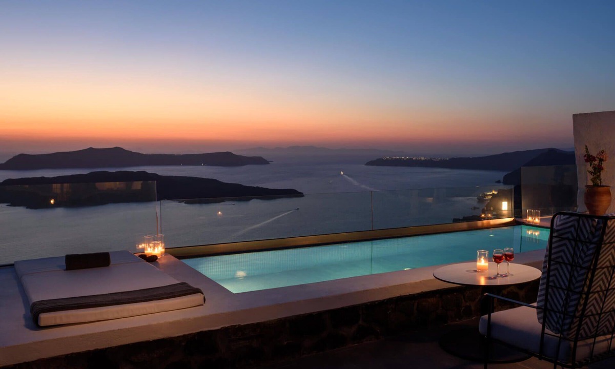 Pyrgos Villa | Santorini Gem