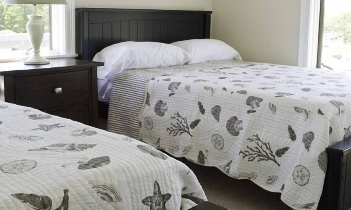 Mashpee Hotel | Santuit Inn