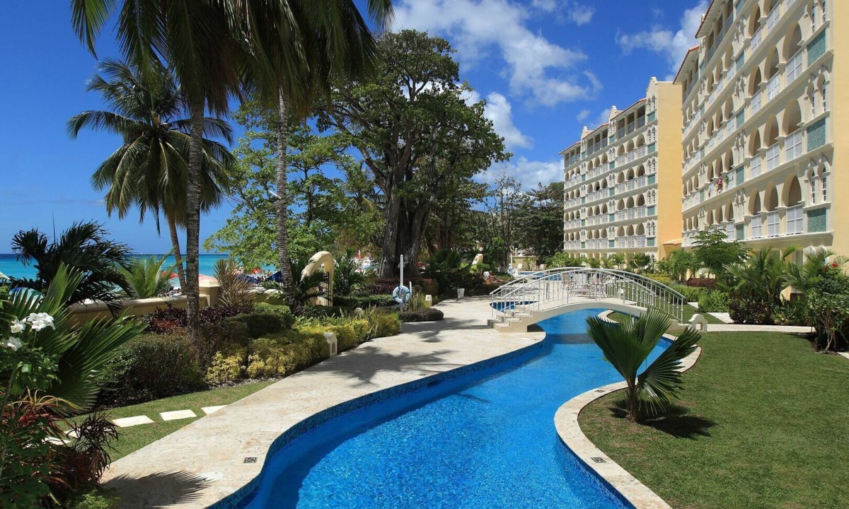 Callendar Condo | Sapphire Beach Condos 317