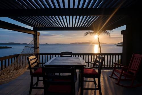 Cabes Point Apartment | Sapphire Beach Resort and Marina - Most Stunning Views!