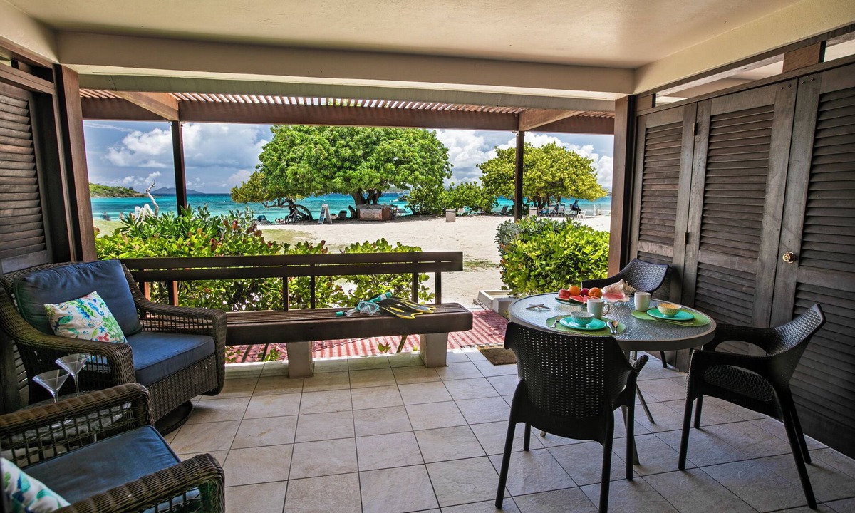 Red Hook Condo | Sapphire Beachfront, Step Right to the Beach, WIFI, Great Views Generator