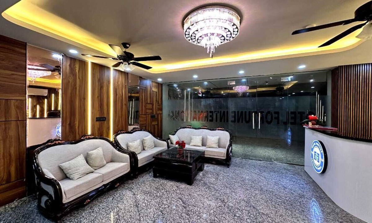 Noida Hotel | Sara Fortune International by Sara Hotels and Resort