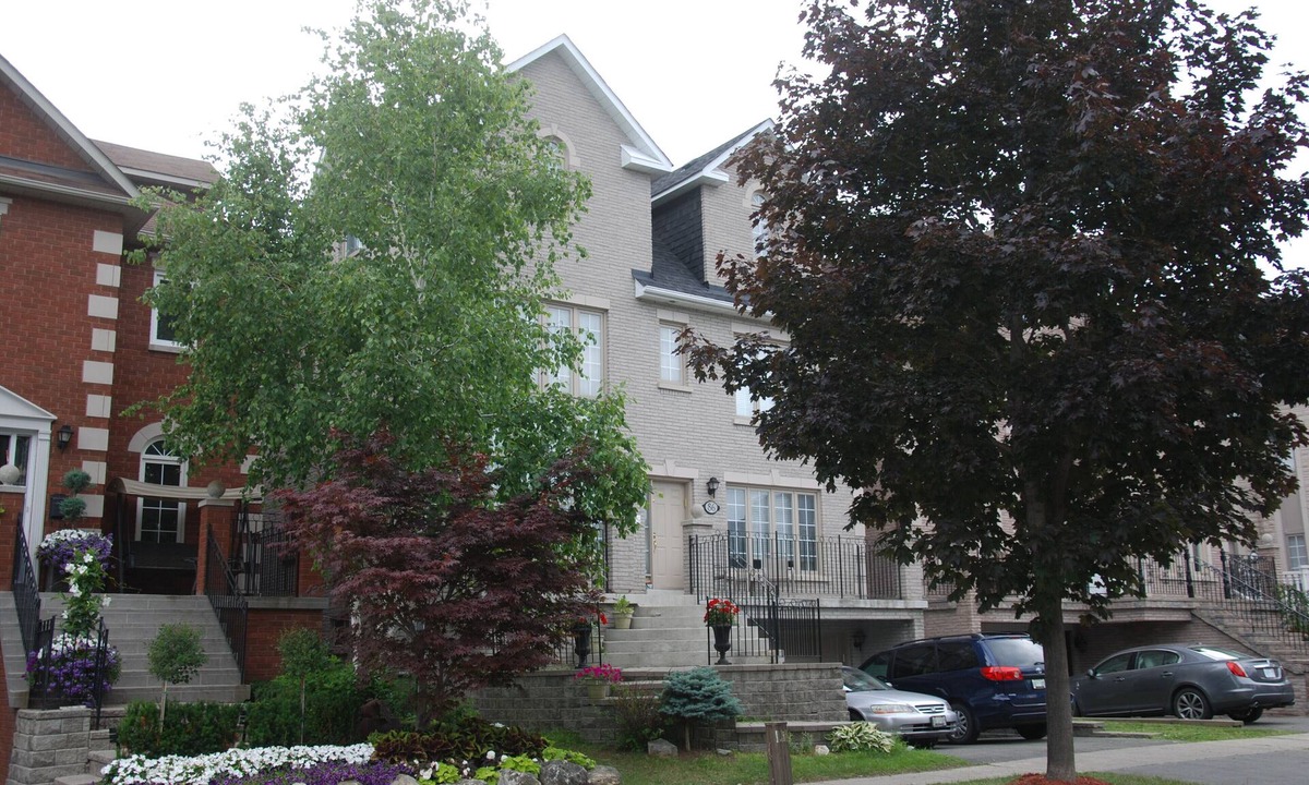 Thornhill Apartment | Sara’s Place - Strictly Kosher Home Beautiful basement Apartment