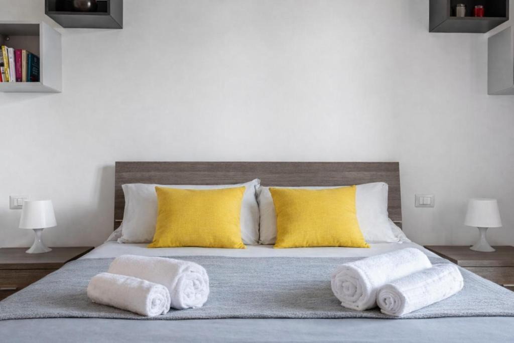 Bicocca Apartment | Sarca 11th Floor