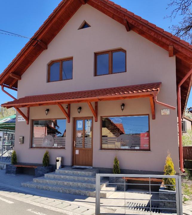 Corund Bed & Breakfast | Sarki Panzió